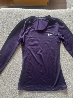 Sportlangarmshirt von Nike