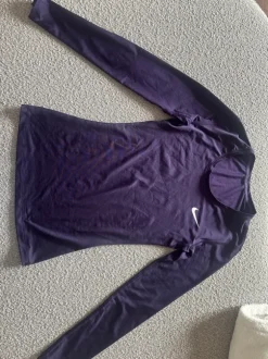 Sportlangarmshirt von Nike