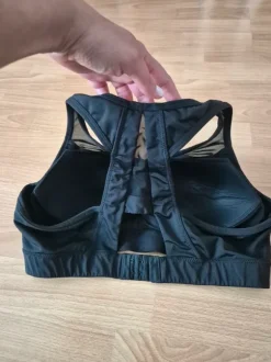Sports bra with transparency L