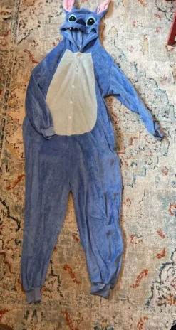 Stich Kostüm / Jumpsuit