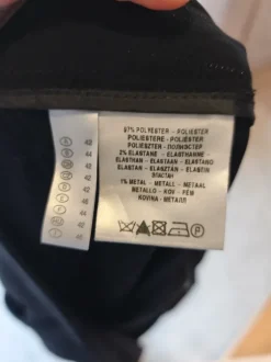 Stoffhose mit Glitzerfäden