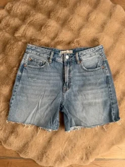 Stradivarius Jeans Shorts
