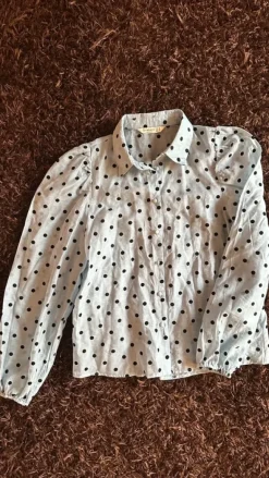 Stradivarius süße Bluse hellblau Polka Dots Puffärmel Gr. 36 S