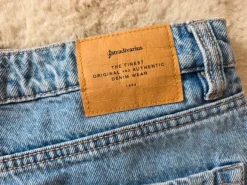 Stradivarius Shorts Mom Jeans