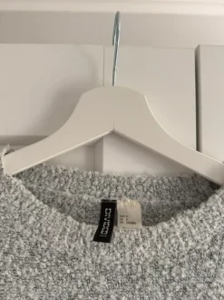Strick Pullover grau cropped
