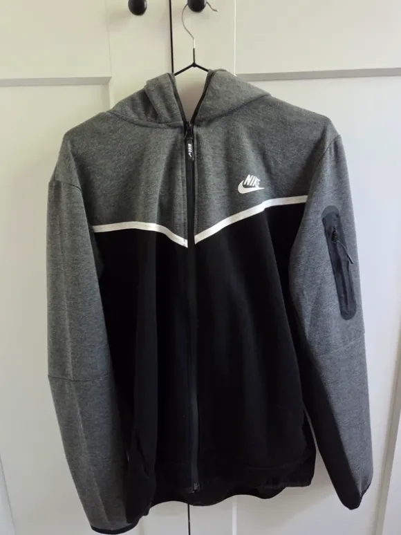 Strickjacke Nike