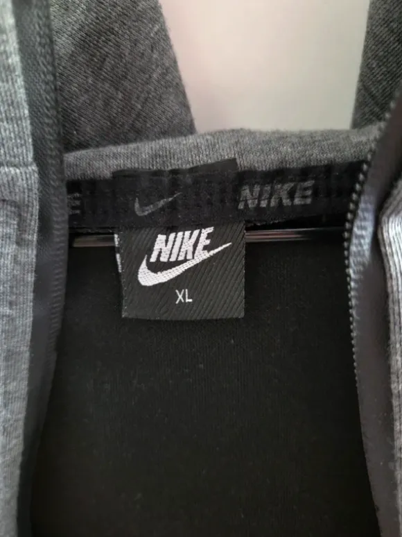 Strickjacke Nike