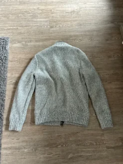 Strickjacke S