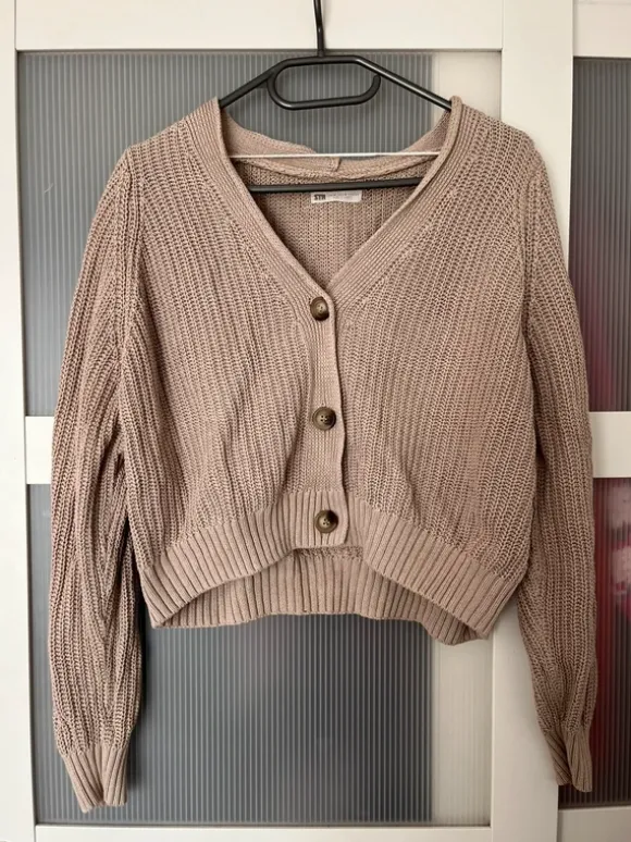 Strickjacke von Stradivarius (XS)