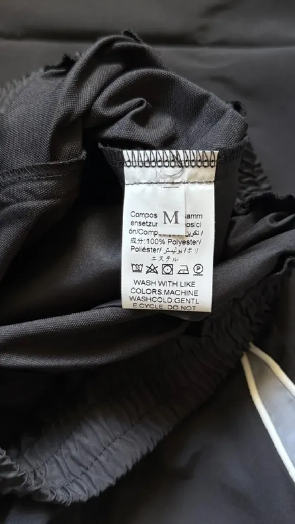 stylische jogginghose in schwarz – größe m – nagelneu