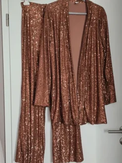 Superbe ensemble à Paillettes TU