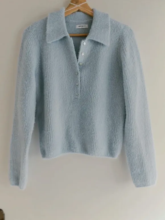 Superzachte nieuwe hairy polo pull in ijsblauw