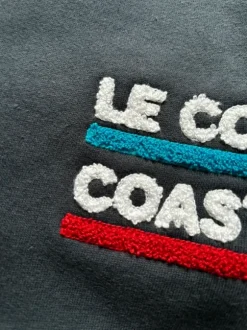 Sweatshirt blau mit Frottee-Stickerei - Keycard-Tasche - made in Portugal