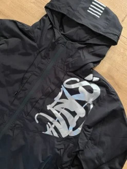 Syna World Windbreaker | Schwarz | Size S/M