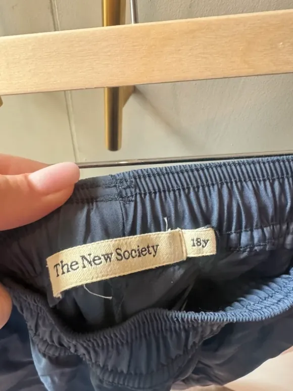 The new society jogger