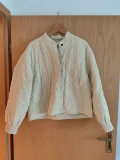 Tolle Mango Jacke