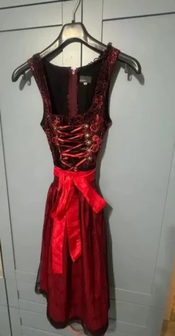 Tolles Dirndl von Edelheiss in Größe 34