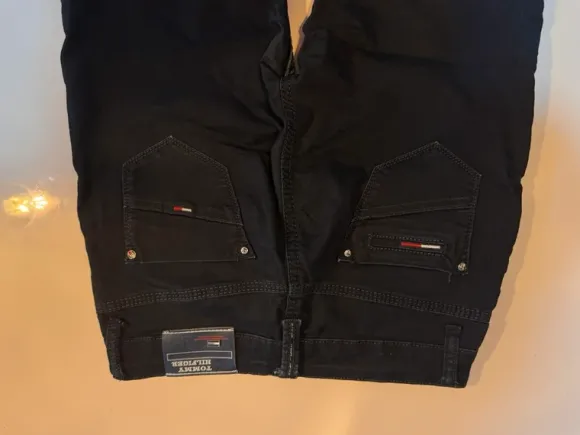 Tommy Hilfiger Jeans – Dunkelblau– Top Zustand