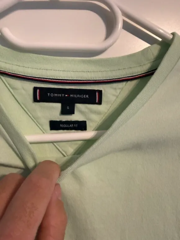 Tommy Hilfiger T Shirt,S