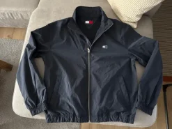 Tommy Jeans Blouson, Gr. L, wie Neu, dunkelblau