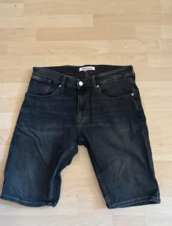 Tommy Jeans jorts