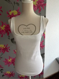 Top Calvin Klein