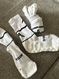 Trazer Grip Socks