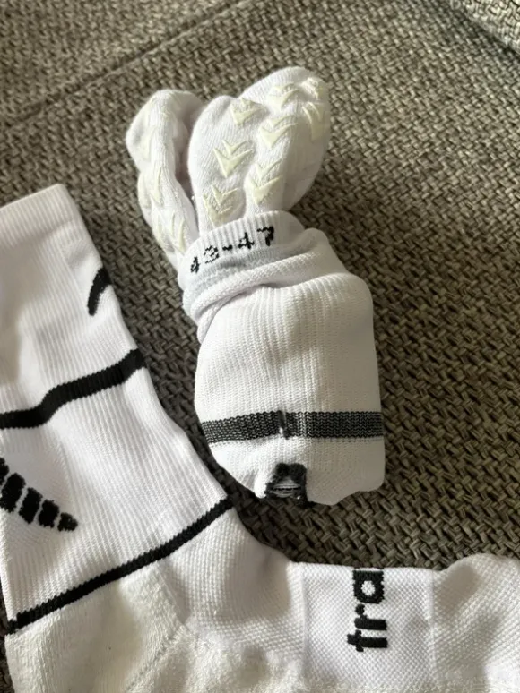 Trazer Grip Socks