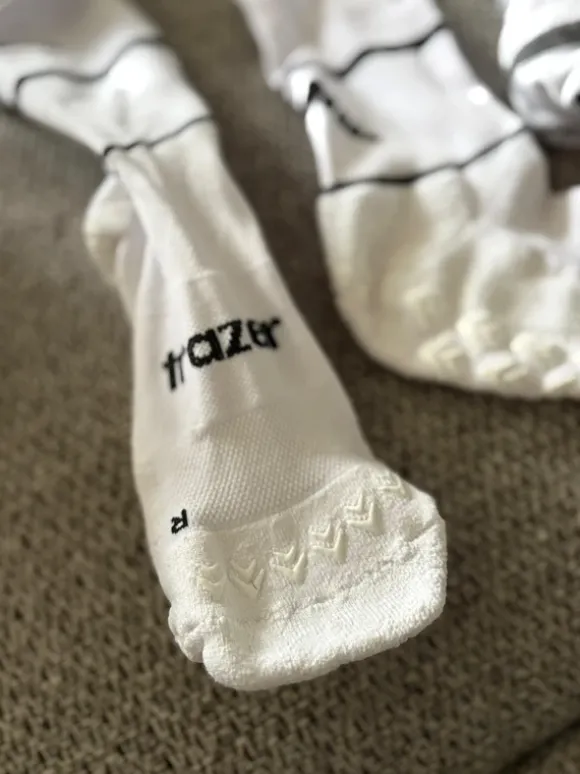 Trazer Grip Socks