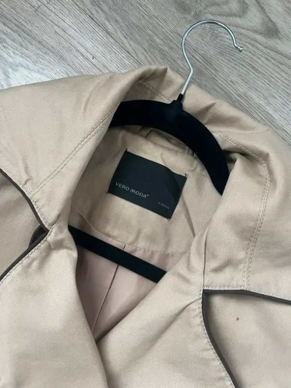 Trenchcoat