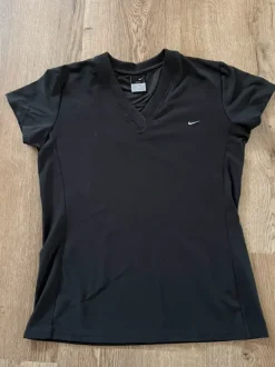 T-shirt V-Ausschnitt