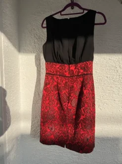 Tweed-Anzug rot/ schwarz gr. 38