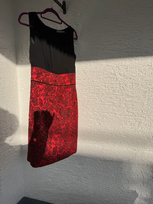 Tweed-Anzug rot/ schwarz gr. 38