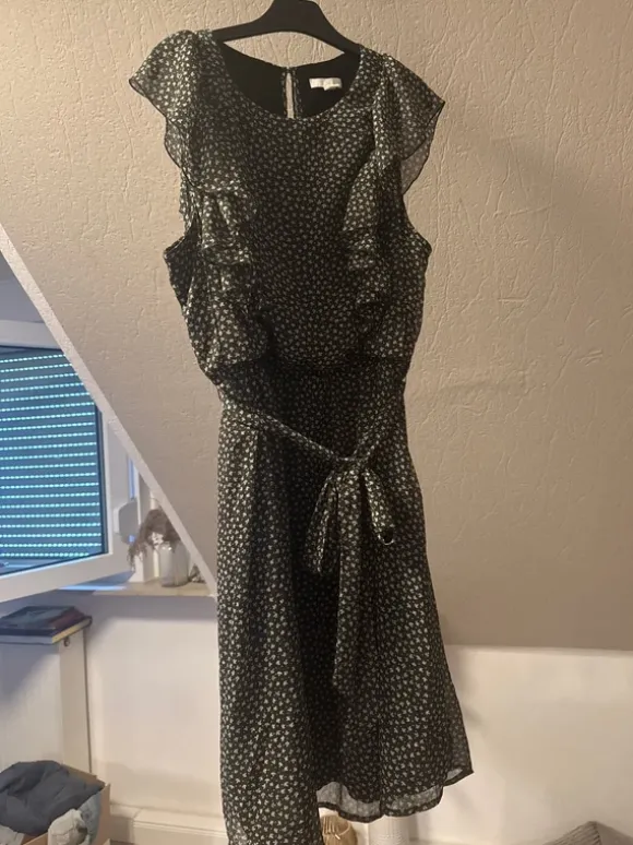 Umstands Kleid