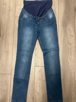 Umstandsjeans