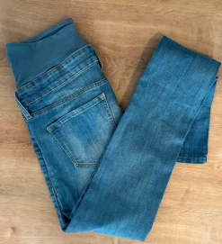 Umstandsjeans / Schwangerschaftsjeans