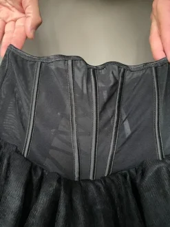 underboob Korsettdessous von Hunkemöller