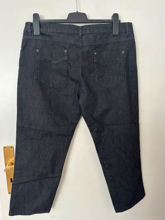Ungetragene Damenhose von C&A