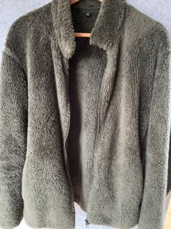 Uniqlo Felljacke
