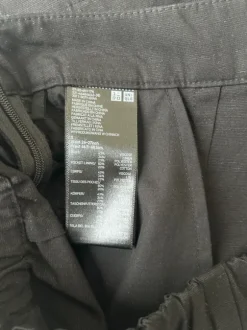 Uniqlo skort schwarz
