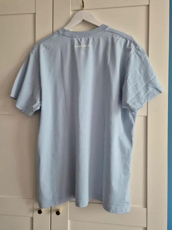 Uniqlo T-Shirt Peace for all Collection hellblau Gr. XL