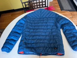 Veste doudoune bleu ciel