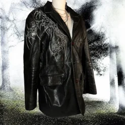 veste noire en cuir handmade custom cybersigilism