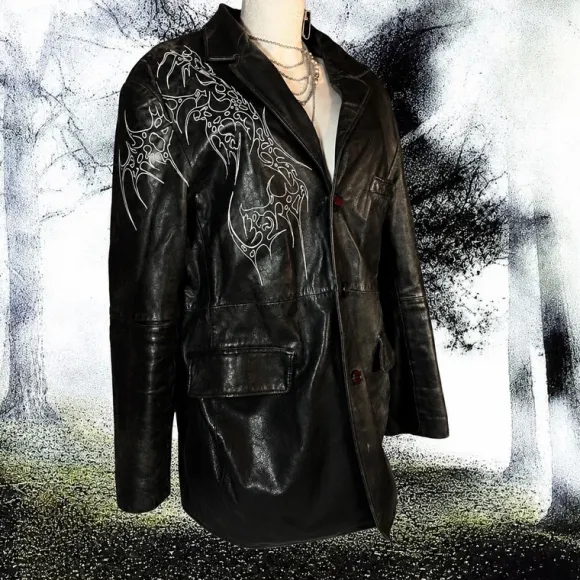 veste noire en cuir handmade custom cybersigilism