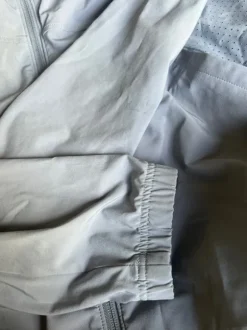 veste under armour grise