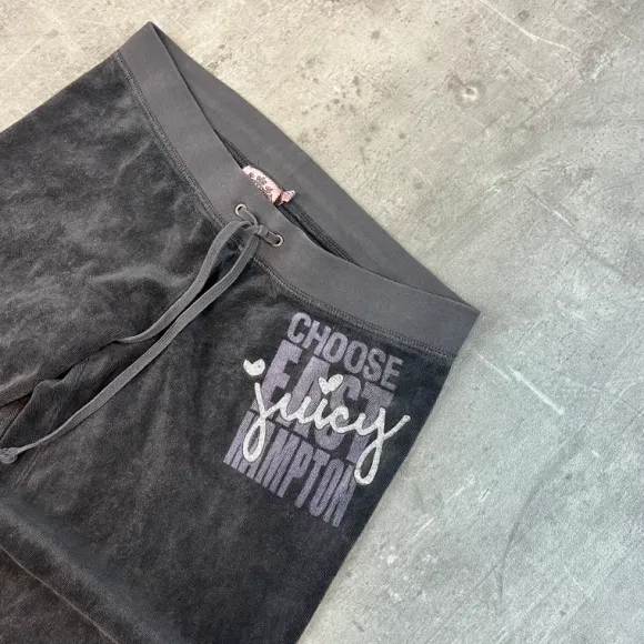 Vintage Juicy Couture Velour Tracksuit Größe XS | low waist | Jogger/set | Y2K Berlin | 2000s