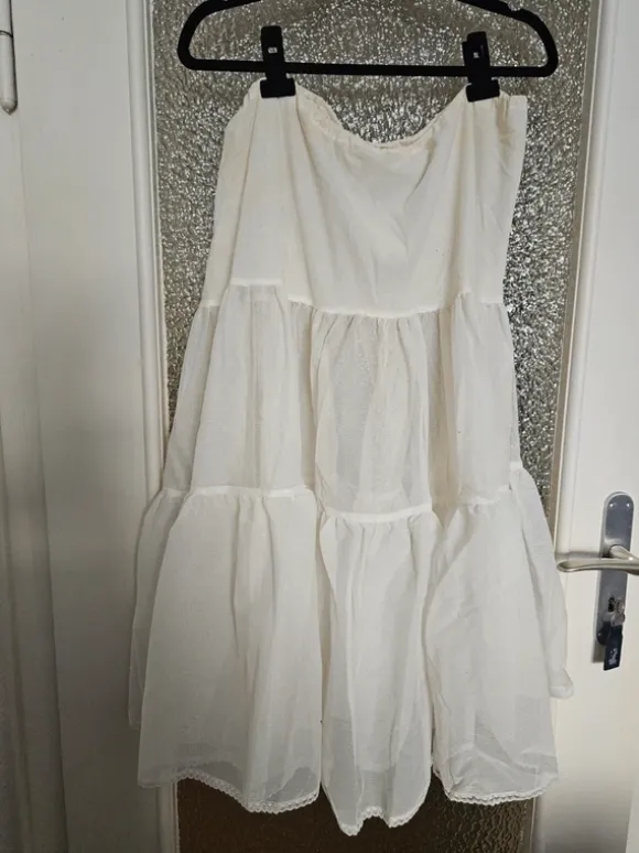 Vintage Petticoat / Unterrock – Cremeweiß – Stufen-Design