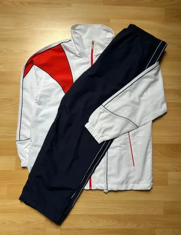 Vintage Trainingsanzug Set | Baumwolle | White/Navy/Red | Retro Sport Style | Jacke M / Hose L