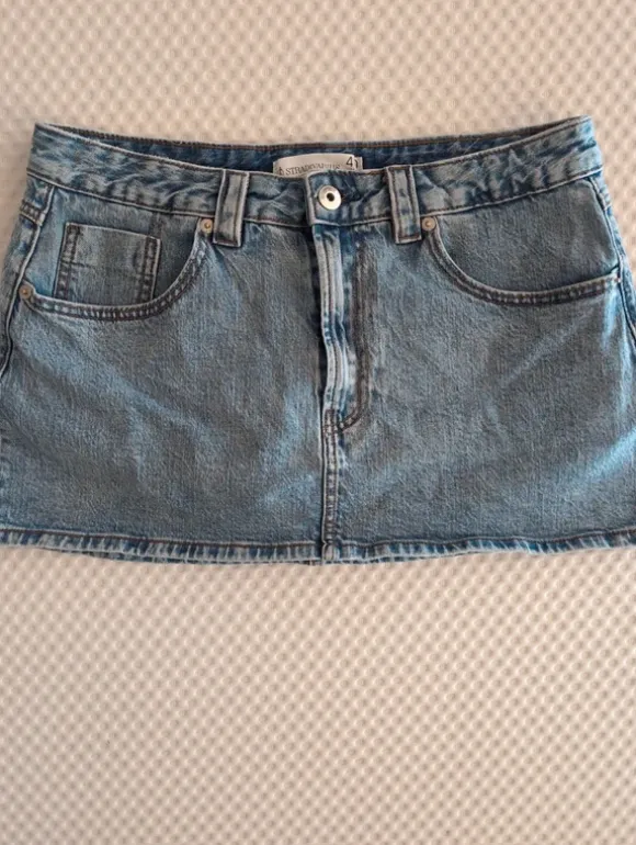 Viraler Skort