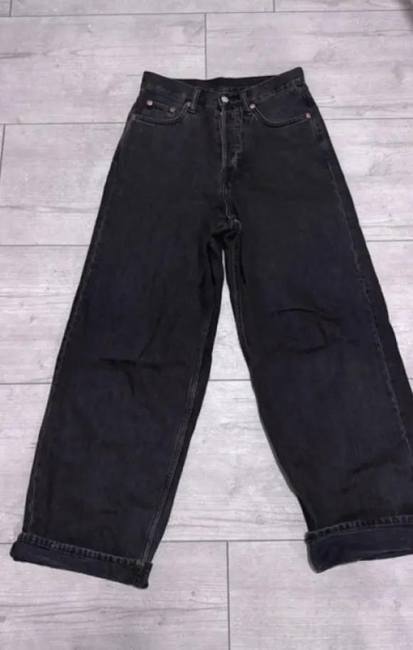weekday Astro baggy jeans streetwear